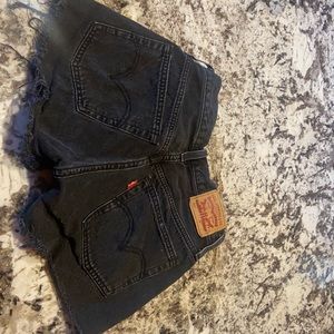 Levi 501 size 24 inches